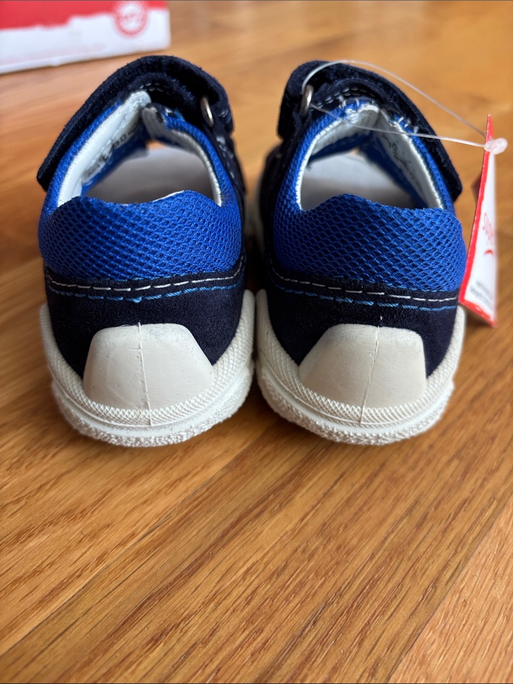 Size 5-6 NWT Toddler Superfit Sandals - Picture 5 of 10